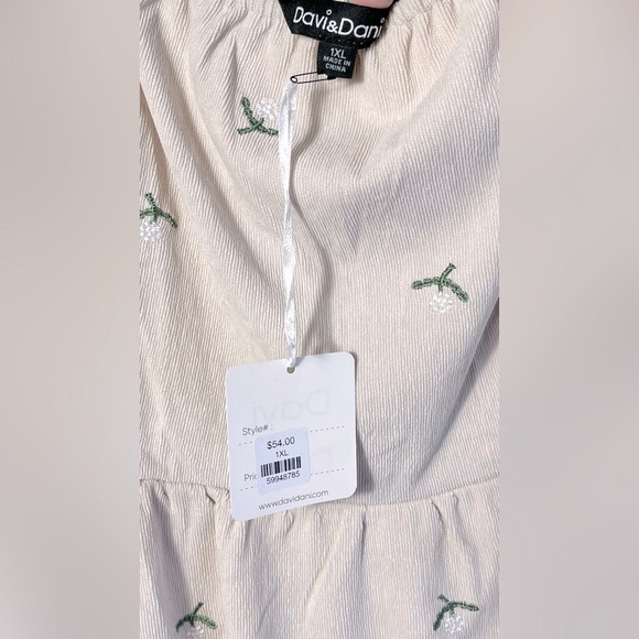 DAVI & DANI Corduroy Fabric embroidered Bib floral print Mini Dress in cream tan - Picture 4 of 11